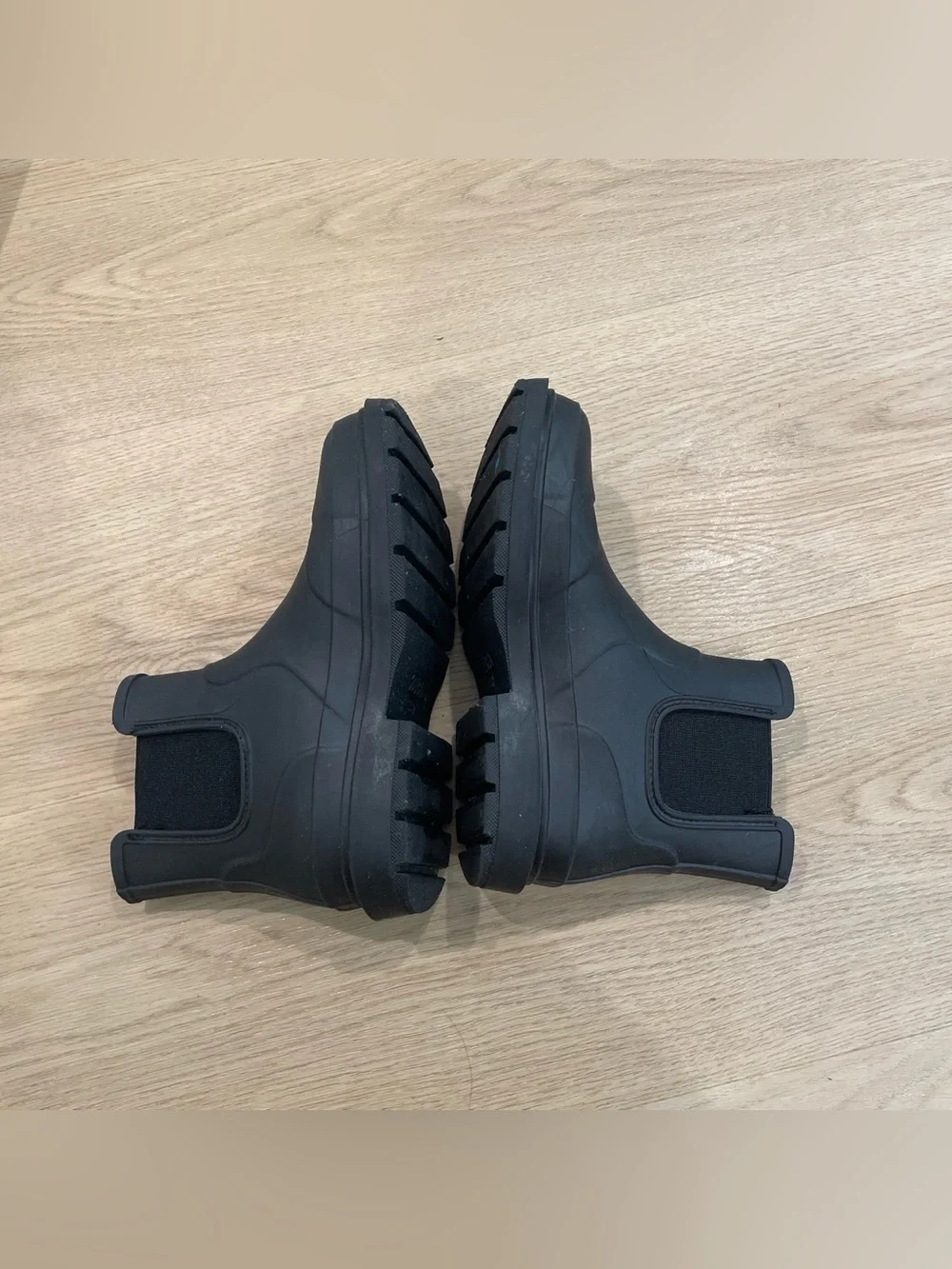 Zara Black Rubber Chelsea-Style Boots